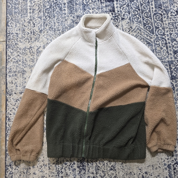 Colorblock Sherpa Jacket - Picture 1 of 2